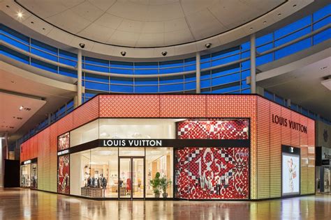 louis vuitton yorkdale photos|louis vuitton consignment toronto.